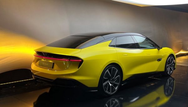 Lotus Emeya 600, 600 GT SE, 600 Sport SE: Khác biệt nằm ở đâu?